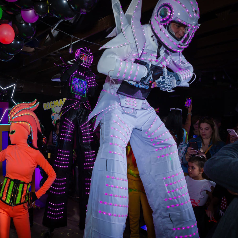 Full Color Smart Pixels LED Robot Suit Costume Clothes Stilts Walker Costume LED Lights Luminous Jacket Stage Dance Performance